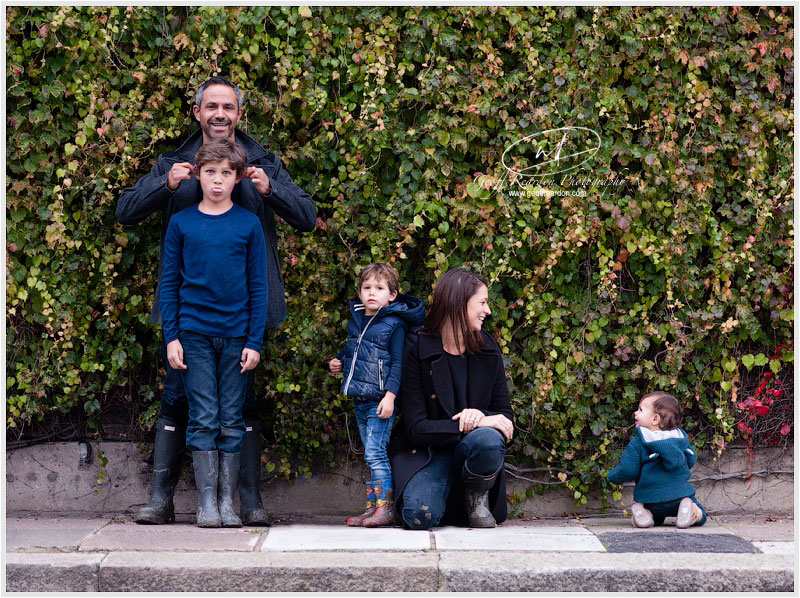 8-family-of-five-photography-barnes-london